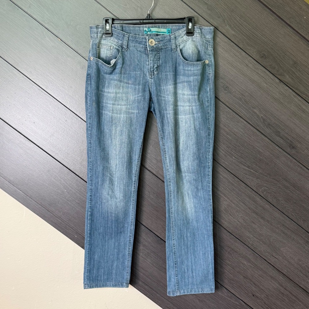 Luigi Bertolli Women's Straight Leg Light Wash Stretch Jeans Size 42(10) Brazil‎